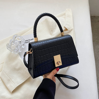 Iris Bag in Black