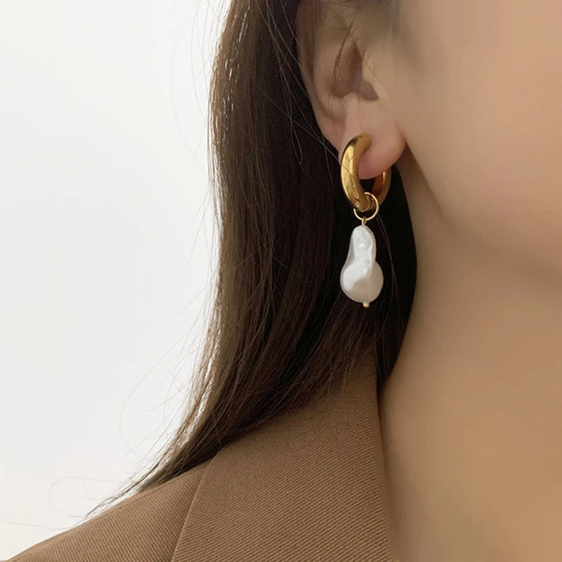 Alice Earrings