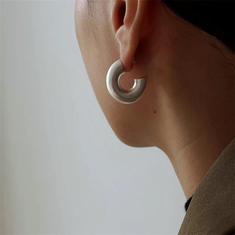 Bettina Hoops in Silver