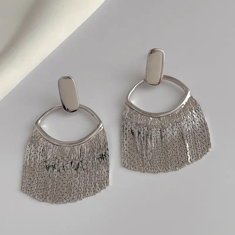 Aelia Earrings in Silver