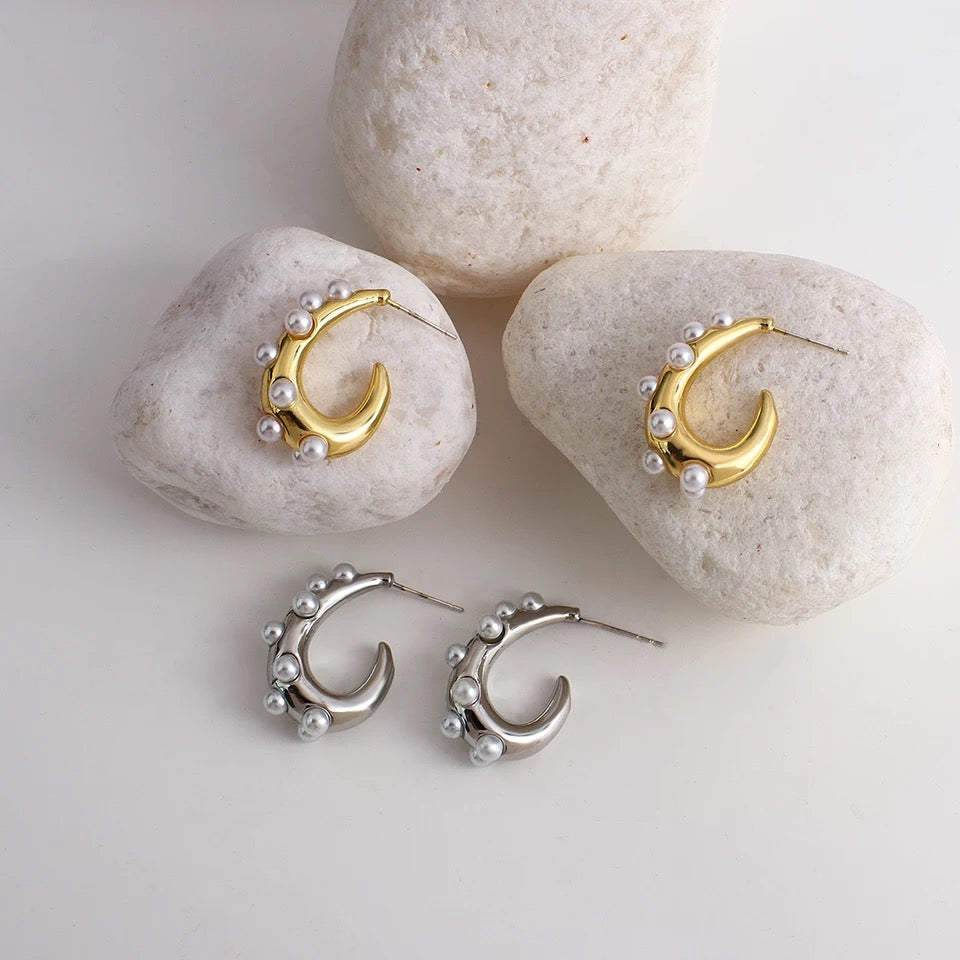 Nataly Earrings in Gold