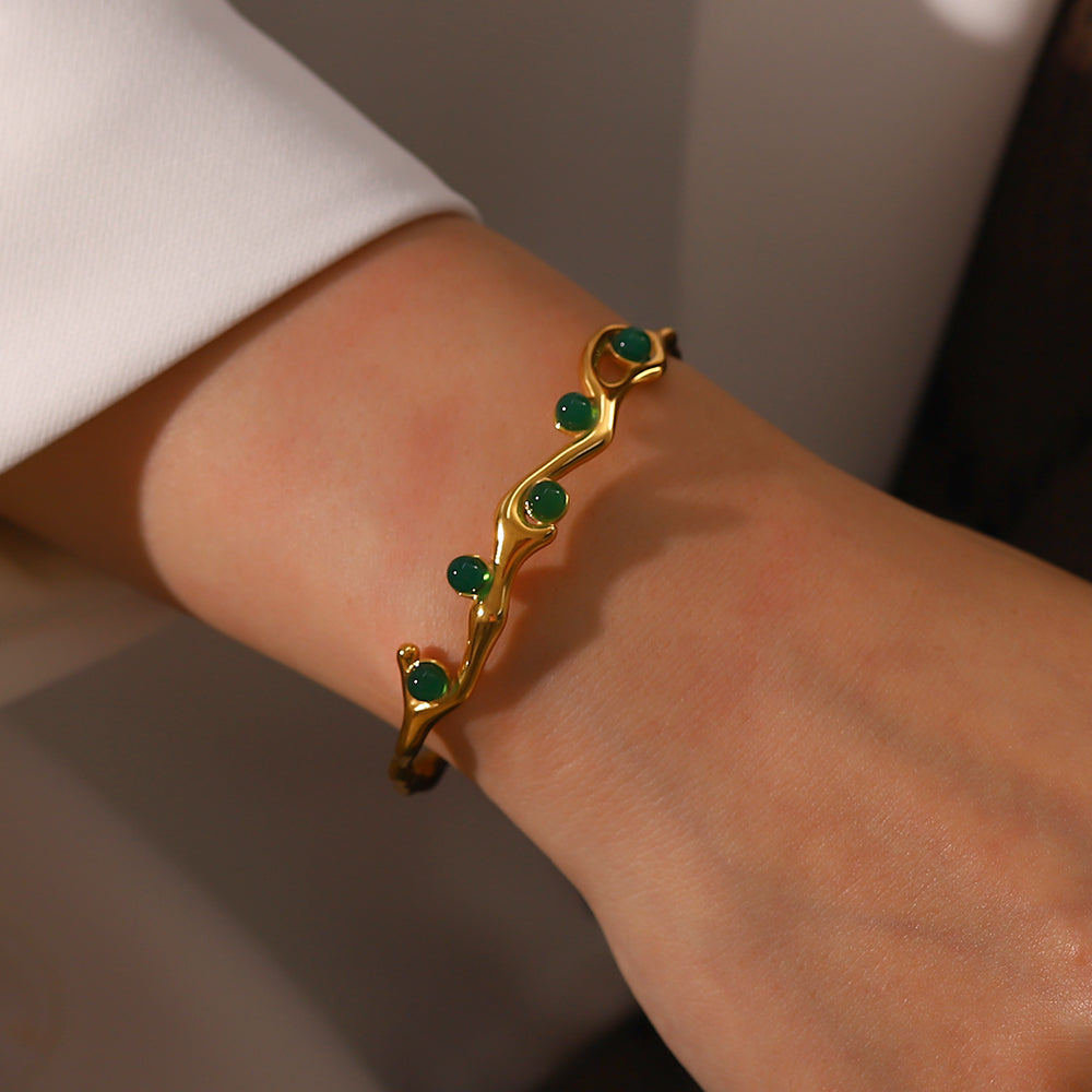 Scarlet Bracelet (Green Stones)